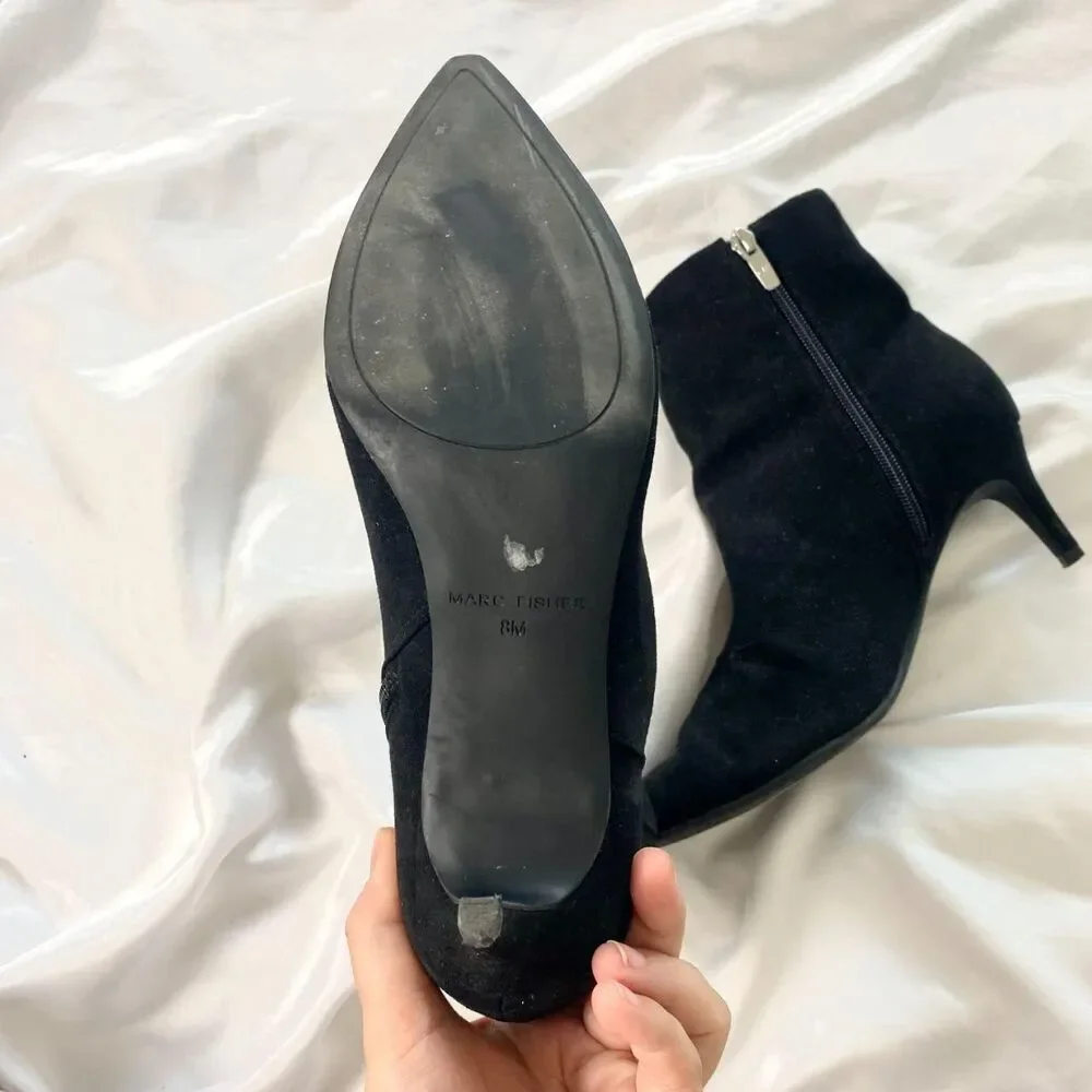 Marc Fisher Glorry Bootie / Black Kitten Faux Suede Heel Ankle Boots Size US 8